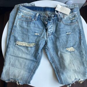 Men’s MNML Ripped Jeans with Zipper